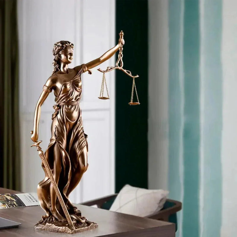 Escultura Themis Deusa da Justiça